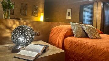 Classic-Zimmer, Mehrere Betten, Poolblick, Turm