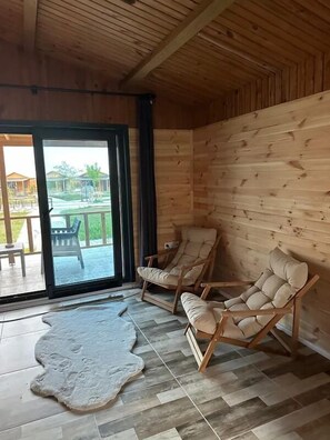 Villa Deluxe | Ropa de cama de alta calidad, minibar, escritorio y wifi gratis 