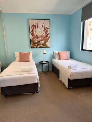 2 chambres, fer et planche à repasser, Wi-Fi gratuit, draps fournis