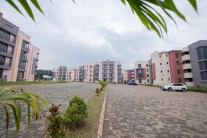 Property grounds - Luxurious 2 bedroom BeachFront Apartment

 (Entebbe)