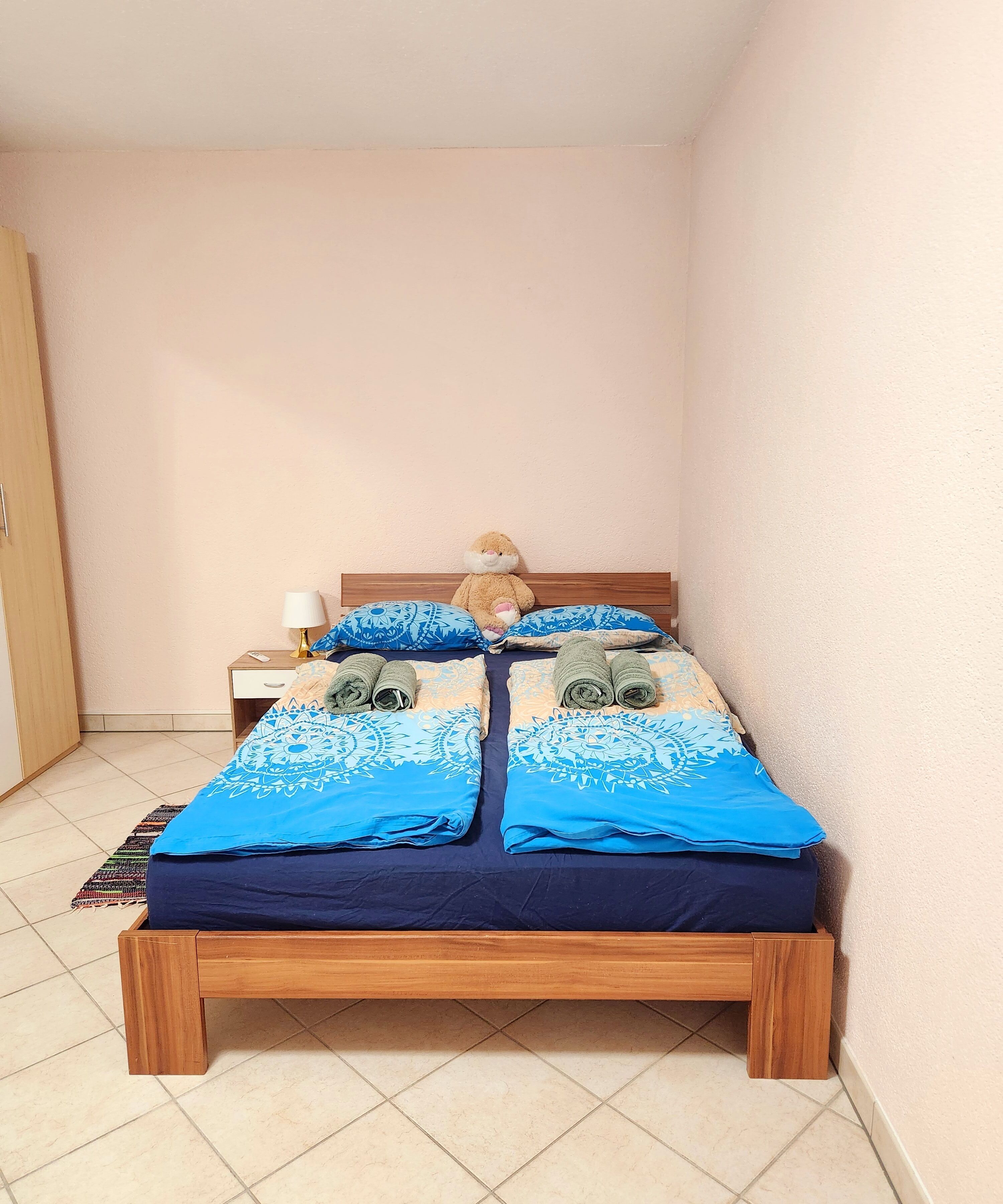 1 makuuhuone, silitysrauta/-lauta, Wi-Fi, vuodevaatteet