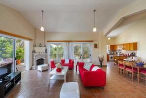 3 bedrooms - Villa Katerina in Neo Chorio (Neo Chorio)