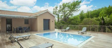 Grill-/Picknickplatz