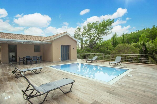 BBQ/picnic Area - Villa Sia in Ionian Islands (Kefalonia)