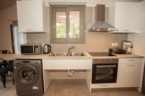 Private kitchen - Villa Sia in Ionian Islands (Kefalonia)