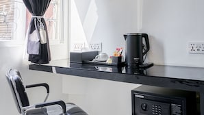 Forretningsfasiliteter på rommet
