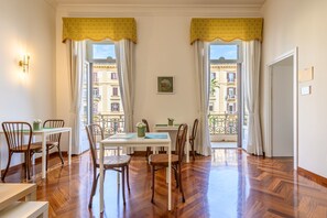 1 bedroom - Piazza Sannazzaro 200 - Monet (Naples)
