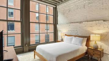 5 chambres, fer et planche à repasser, Wi-Fi, draps fournis