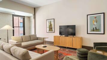 Télévision, espaces bureaux