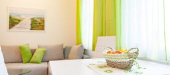 Ferienwohnung "apfelgrün"