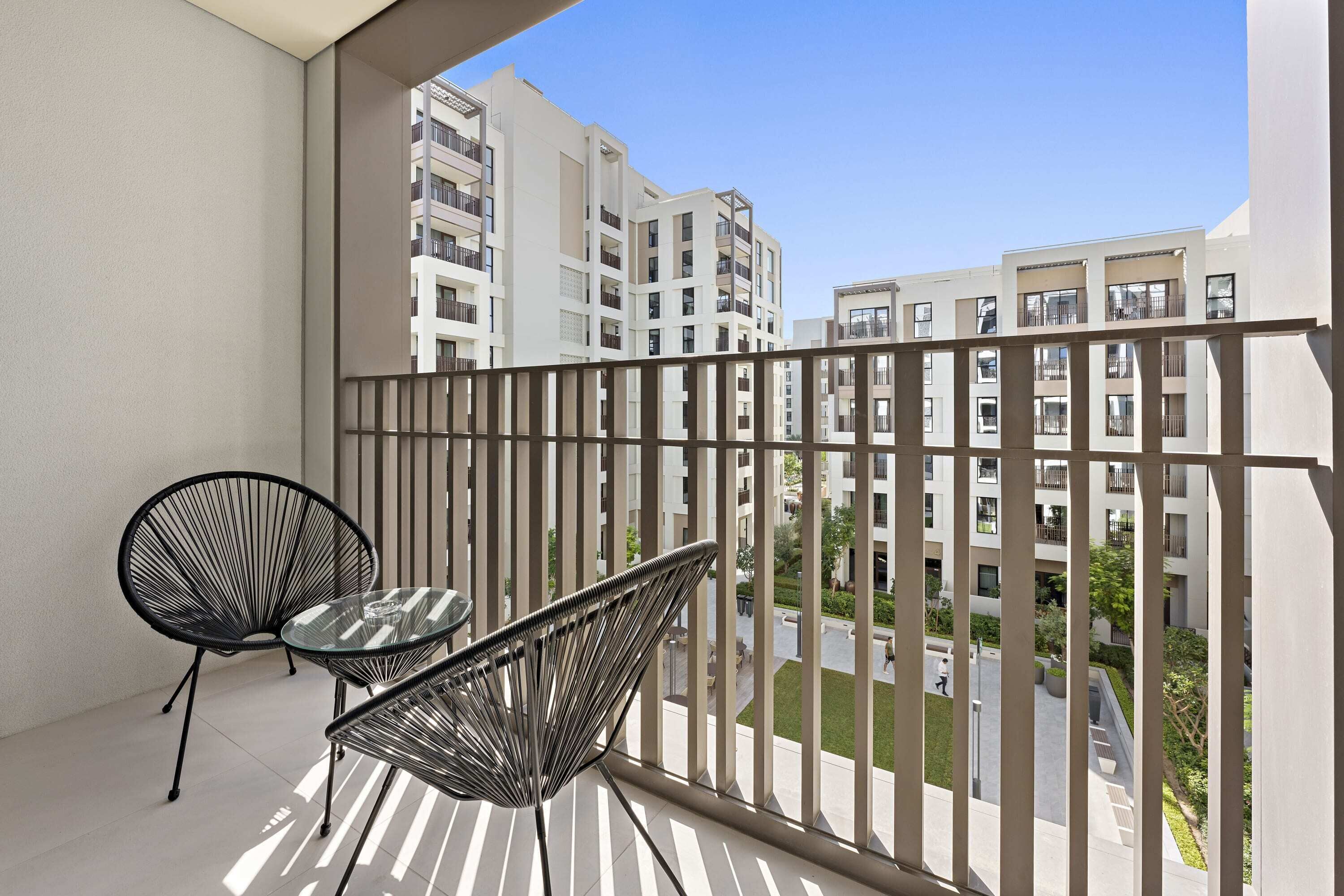 Business Apartment | Balcony