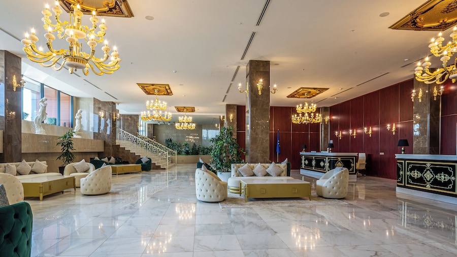 Panorama Lisi大酒店