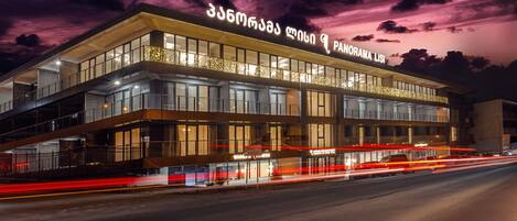 Reka bentuk bangunan