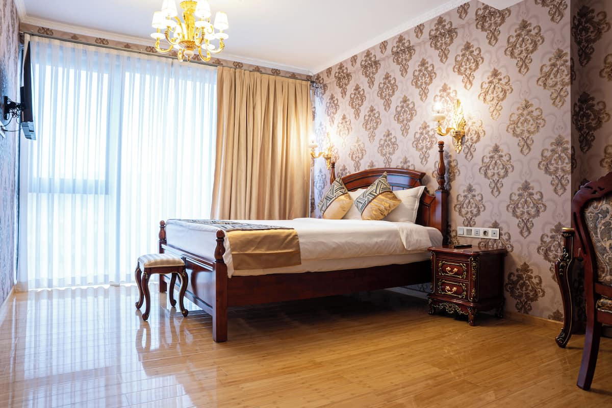 Royal Suite | 1 bedroom, in-room safe, free WiFi