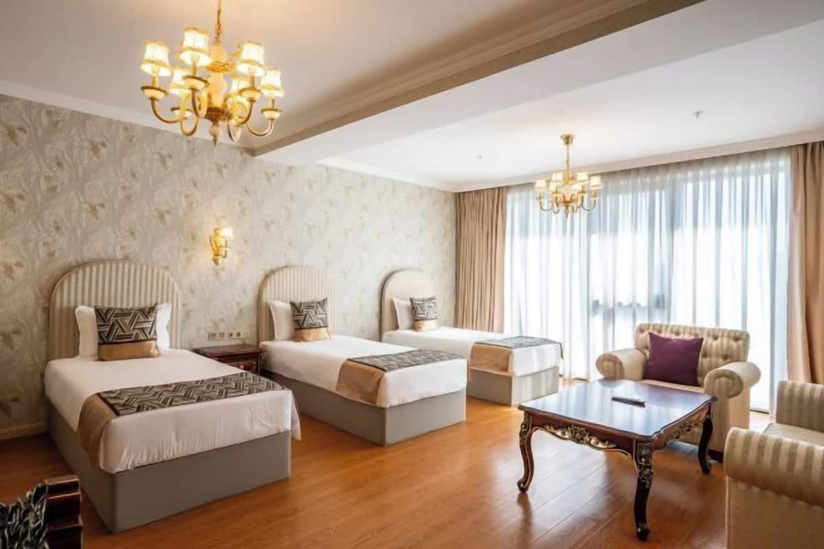 1 bedroom, in-room safe, free WiFi