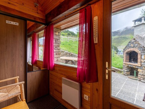 Chalet duplex à Peyragudes: 6 pers, 3 ch, BBQ, accès sentiers, Skyvall et services en option