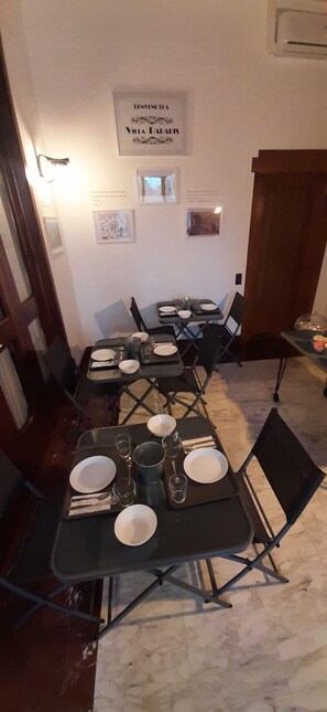 Desayuno continental incluido entre semana