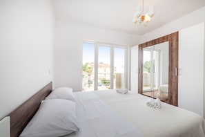 Apartment, 2 Bedrooms, Balcony, Garden View