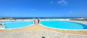 Romantic Getaway Near Orient Bay Beach