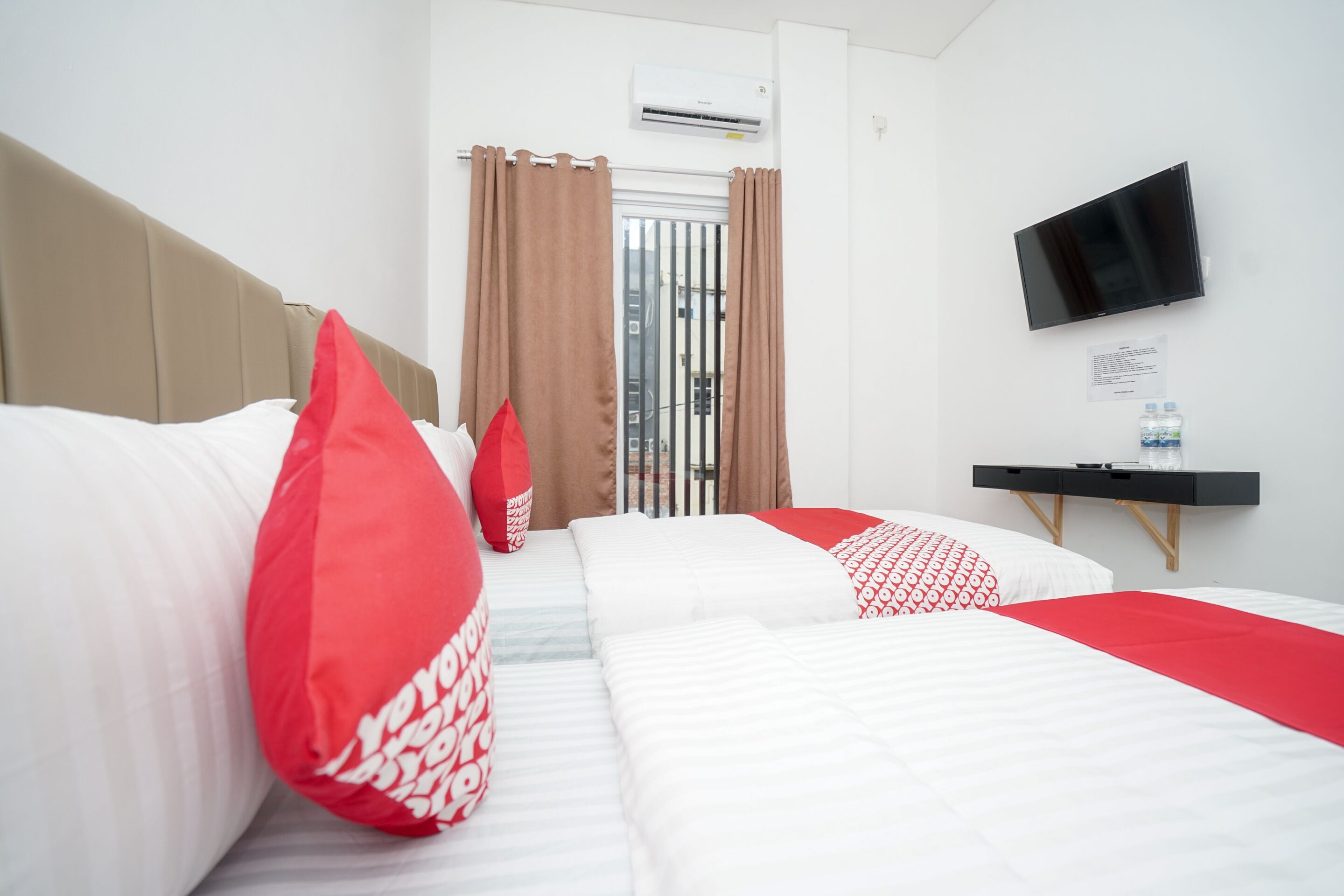 Foto - OYO 443 Hotel Barlian