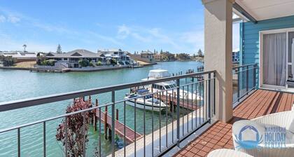 Villa 55 by the Waters Edge