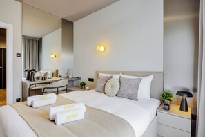 Apartament executiu, 1 dormitori | Cortines opaques i habitacions insonoritzades 