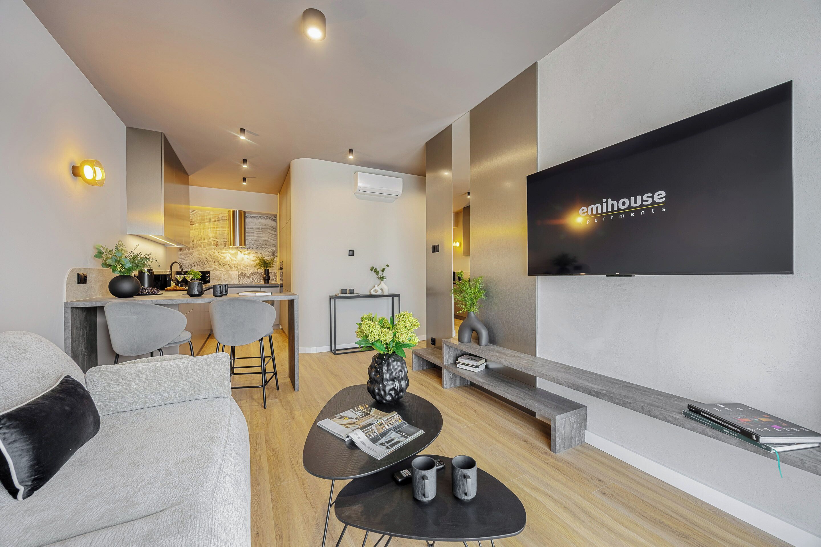 Leilighet – executive, 1 soverom | Blendingsgardiner, lydisolert, strykejern/-brett og wi-fi (inkludert)