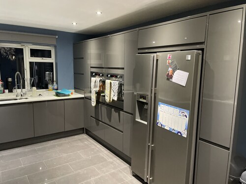 Small 4 bed annex in a quiet location with a lot of local attractions.