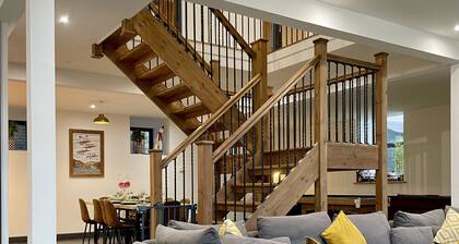 Capel Salem is an ideal residence for families and groups of friends seeking a picturesque getaway