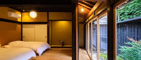 Hamakoya Sagen/2 bedrooms (6 people max), Non Smoking | 1 bedroom, down comforters, individually decorated, free WiFi