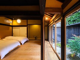 Hamakoya Sagen/2 bedrooms (6 people max), Non Smoking | Down comforters, individually decorated, free WiFi