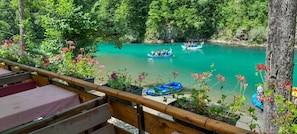 Terrace/patio - Rafting Camp Encijan (Foca)
