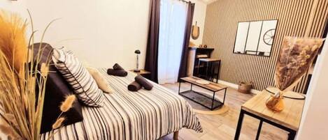 Strykejern/-brett, reiseseng for barn, wi-fi (inkludert) og sengetøy