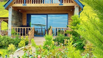 Bungalow Deluxe - flera sängar - havsutsikt - trädgård | Mörkläggningsgardiner, ljudisolering och gratis wi-fi