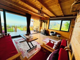 Familjebungalow - flera sängar - havsutsikt - trädgård | Vardagsrum