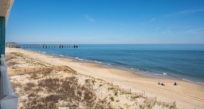 Top Floor, Direct Oceanfront!! PierView Unit 306 Private Oceanfront Balcony!