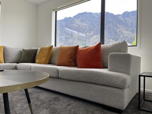 Smart TV, chimenea
