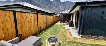 The Remarkable Queenstown Retreat - 
Escape to the perfect holiday! 