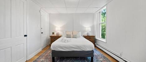 1 bedroom, desk, iron/ironing board, free WiFi