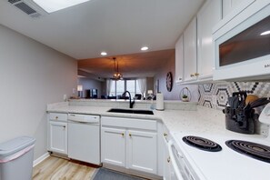 Family Condo, 3 Bedrooms, Balcony, Beach View | Private kitchen | Fridge, microwave, oven, stovetop
