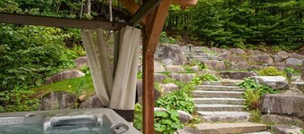 Chalet de prestige construit exclusivement à la méthode Scandinave en bois rond.<br>SÉJOURS LONGUE DURÉE SEULEMENT – 32 NUITS MINIMUM