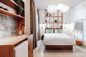 Comfort Double Room with Window | Iron/ironing board, free WiFi, bed sheets -  Next door Athens  (Athens)
