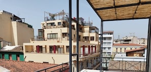 Superior Double Room with Balcony | 陽台景觀