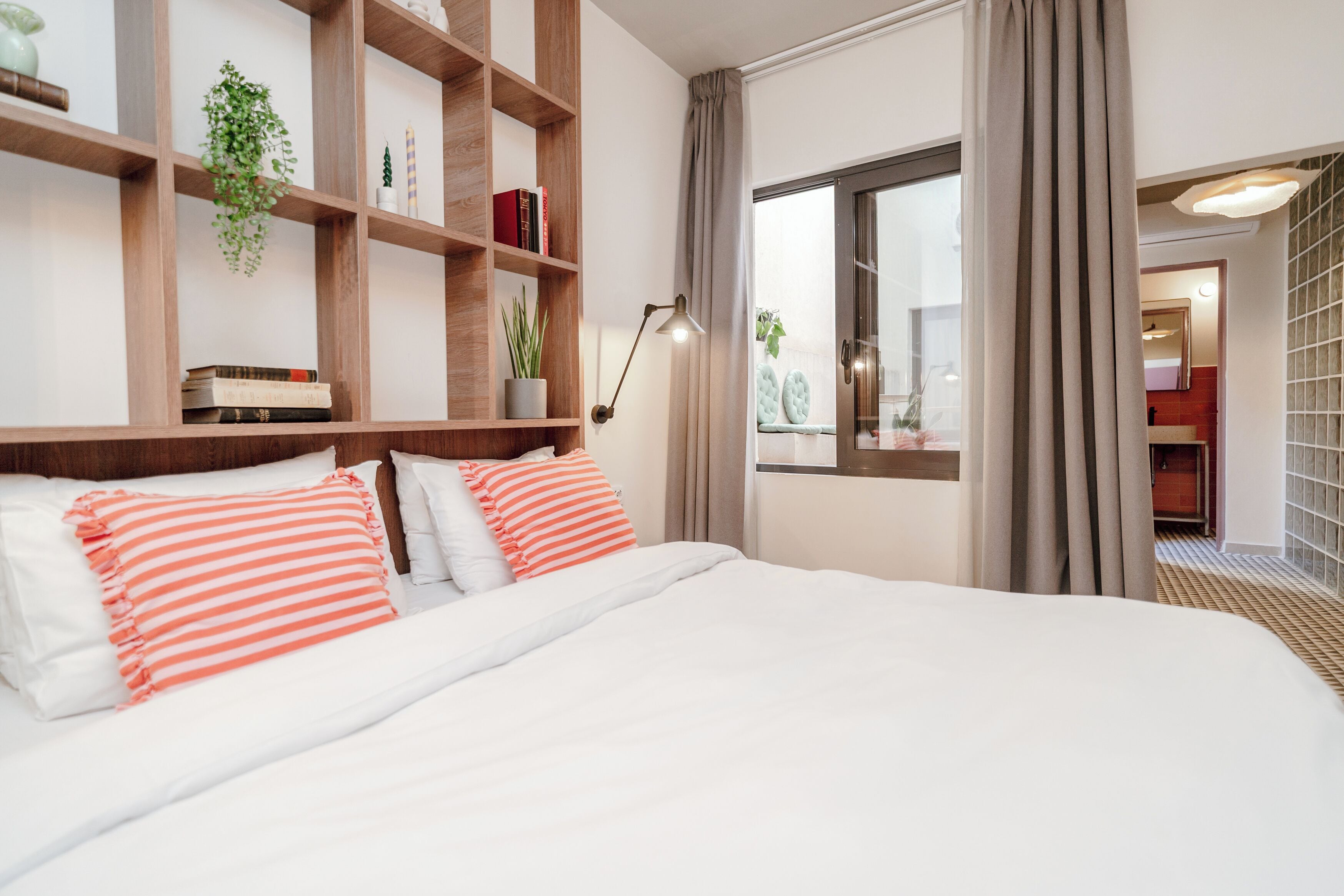 Dobbeltrom – deluxe | Strykejern/-brett, wi-fi (inkludert) og sengetøy