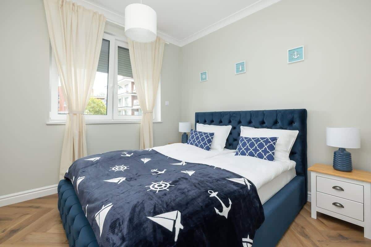 1 slaapkamer, een strijkplank/strijkijzer, wifi, beddengoed