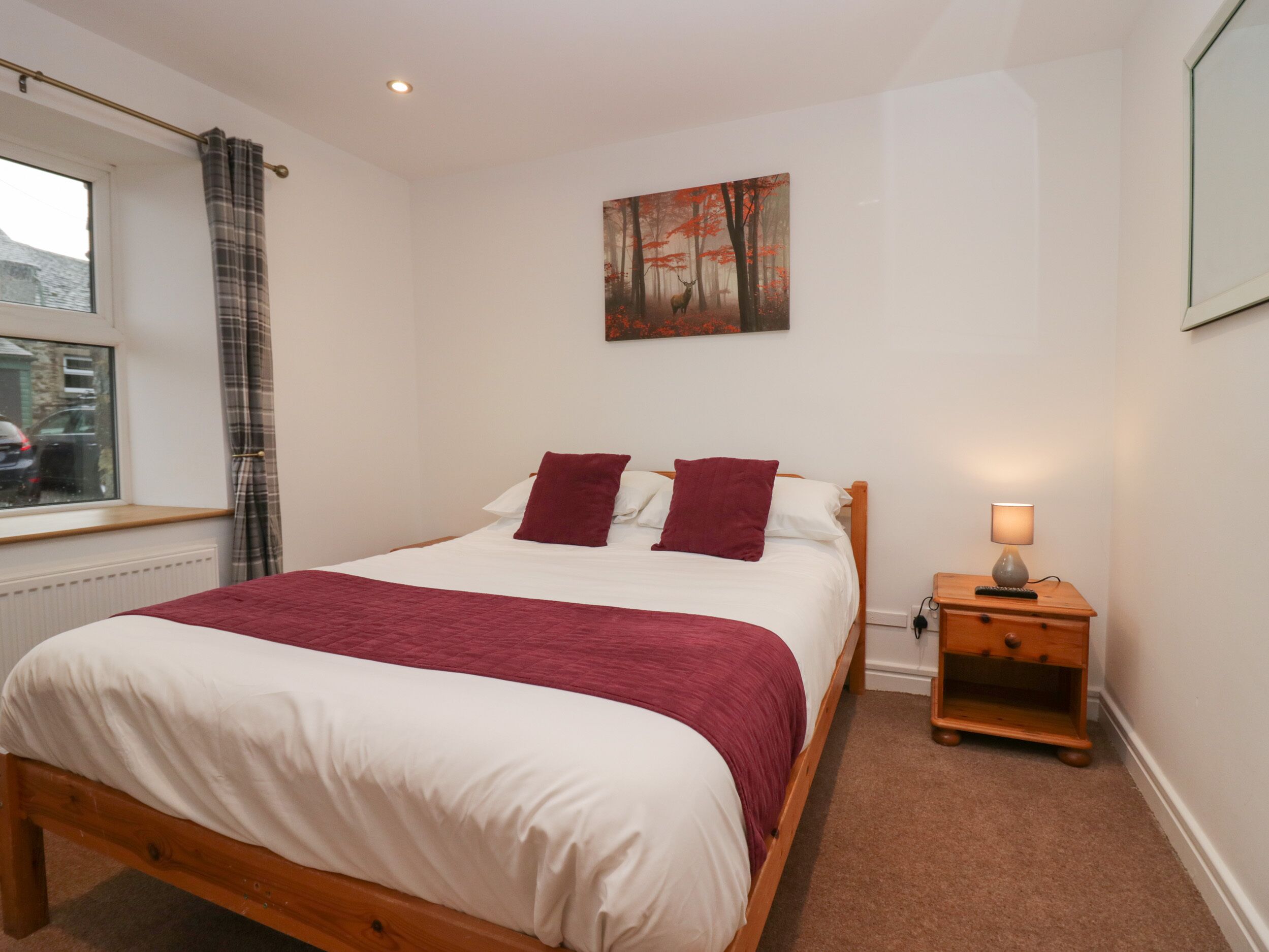 2 bedrooms, individually decorated, individually furnished, free WiFi