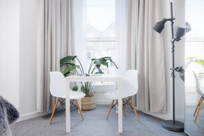 Standard Apartment | 1 bedroom, desk, iron/ironing board, free WiFi - Stunning Central Studio Apartment  (Plymouth)