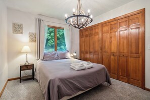 3 chambres, bureau, lit parapluie, Wi-Fi