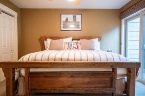 3 多间卧室、办公桌、WiFi、床单