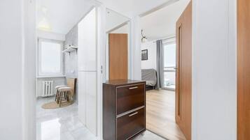 1 chambre, fer et planche Ă repasser, Wi-Fi, draps fournis